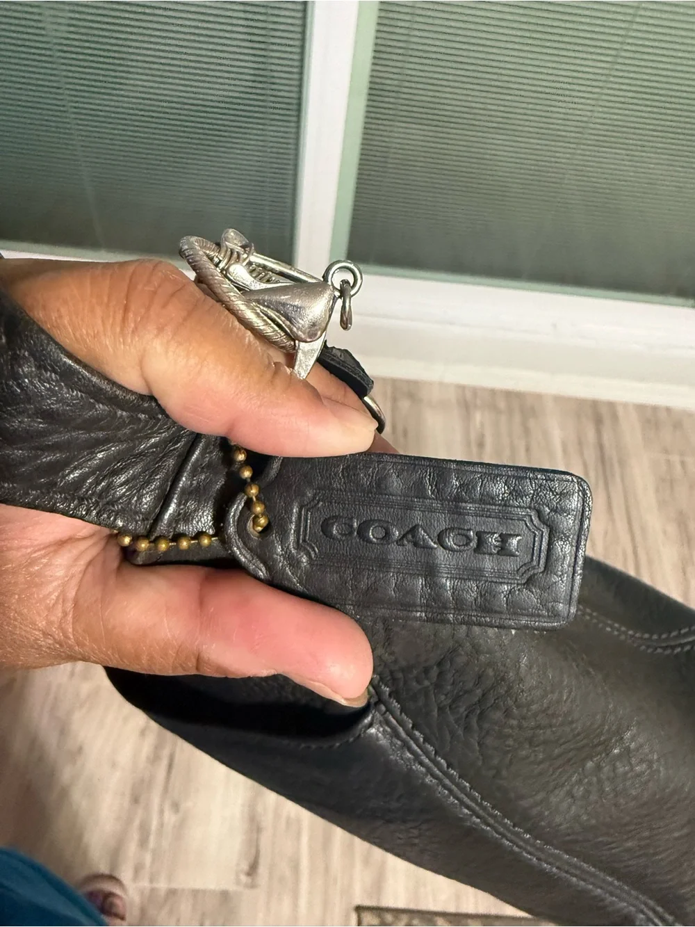 Coach Classic Black Leather Crossbody Bag - Unbranded